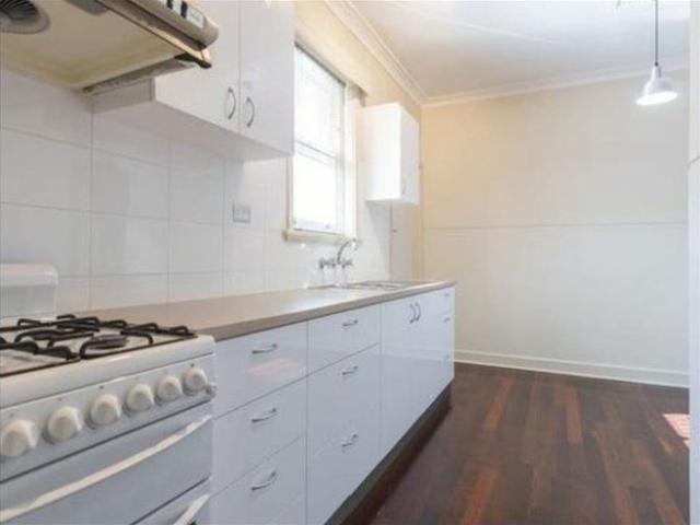 Convenient Bentley Living in a Fantastic Location
