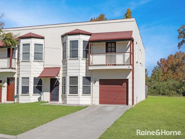 CONVENIENT CBD FRINGE LIVING WITH LOW MAINTENANCE APPEAL