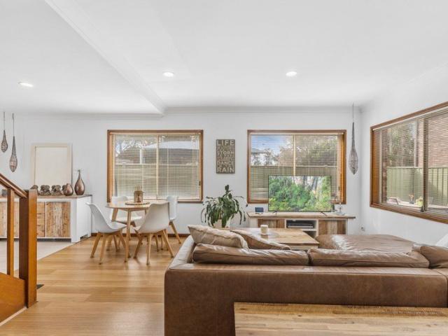 Convenient Coastal Living in the Heart of Terrigal