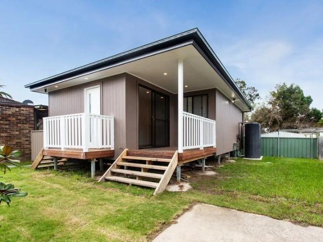 Convenient Coastal Living in the Heart of Berkeley Vale