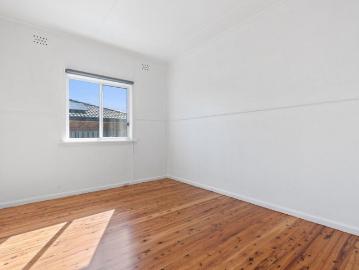Convenient Coastal Living