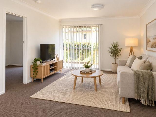 Convenient & Comfortable Living in the Heart of Berry