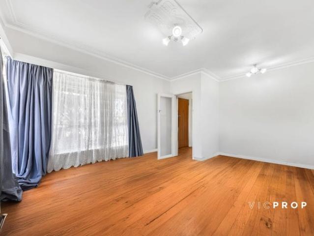 Convenient & Comfortable Living in the Heart of St Albans