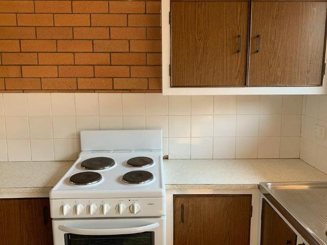 Convenient & Comfortable Two Bedroom Unit