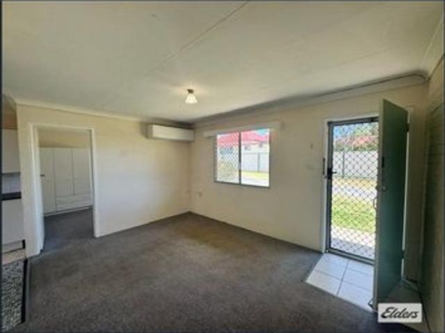 Convenient & Comfortable 2 Bedroom Unit