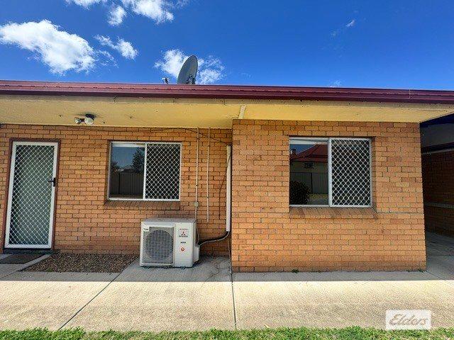 Convenient & Comfortable 2 Bedroom Unit