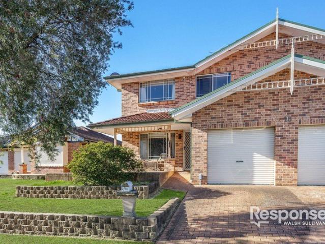 Convenient duplex living with a generous backyard