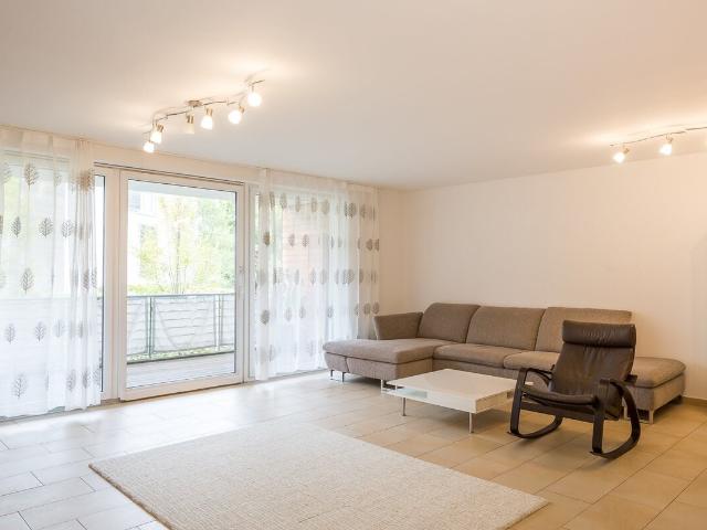 CONVENIENT, FULLY FURNISHED RESIDENCE WITH 4 ROOMS