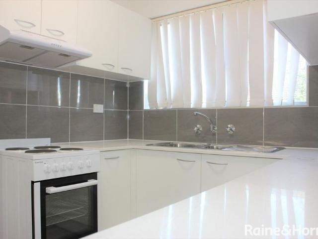 Convenient First Floor 2 Bedroom Unit