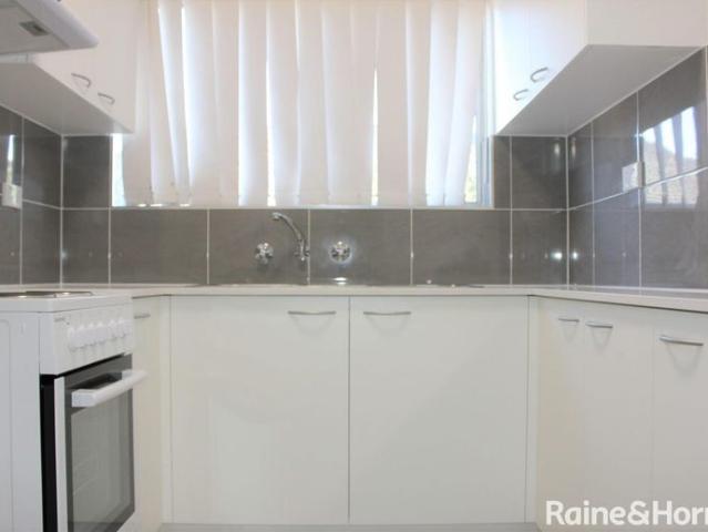 Convenient First Floor 2 Bedroom Unit