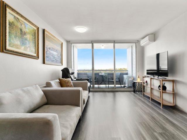 Convenient Lifestyle Living in the Heart of Miranda