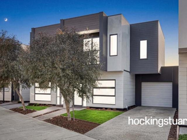 Convenient Living that Elevates your Lifestyle !
