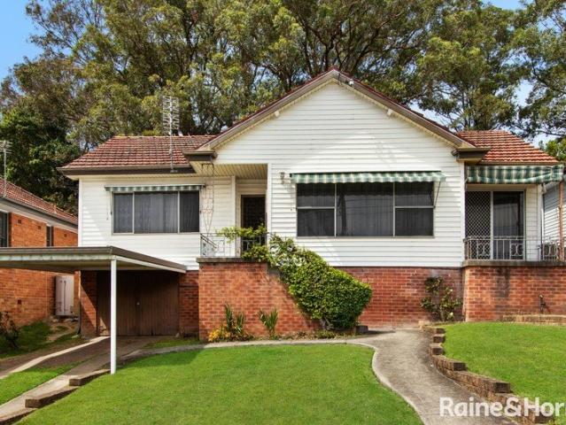 Convenient Living with Endless Potential in a Prime Location