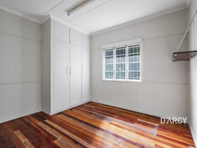 Convenient living with yard and storage