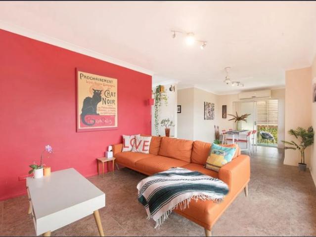 Convenient Living in the Heart of Everton Park