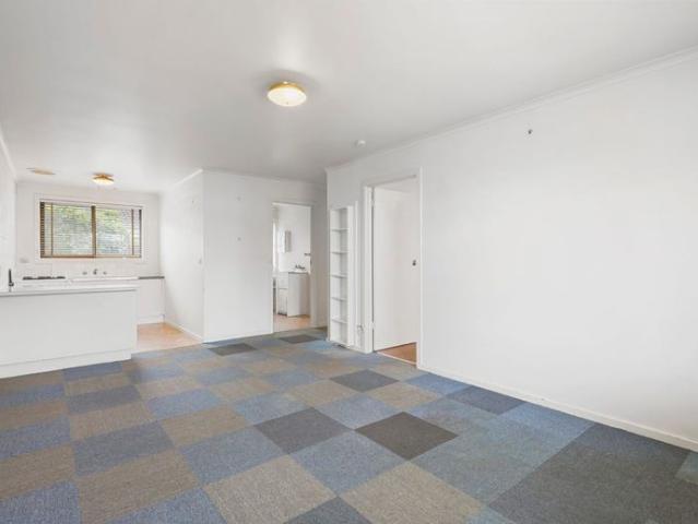 Convenient Living in the Heart of Frankston