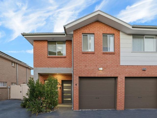 Convenient Living in the Heart of Rooty Hill!