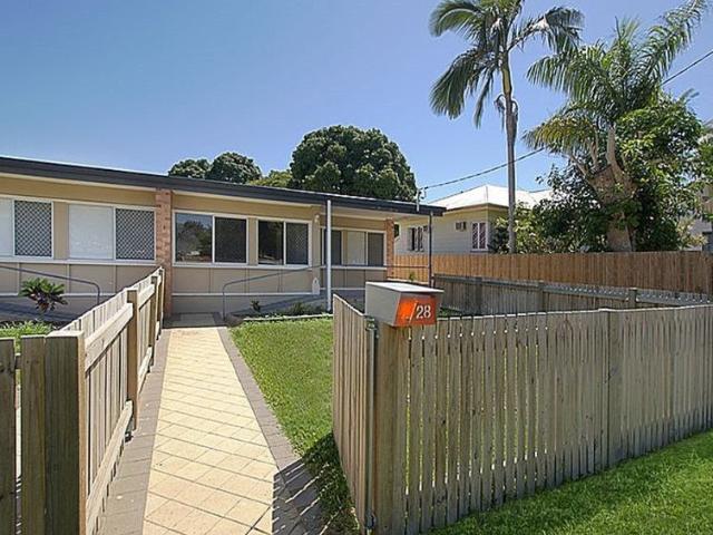 Convenient Living in the Heart of Rosslea