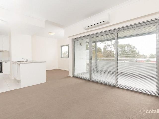 Convenient Living in a Fantastic Beckenham Location!