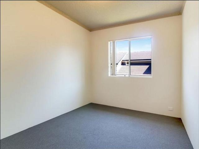 Convenient Living in a Prime Coniston Location