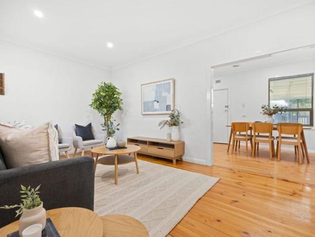 Convenient Living in a Prime Location with Pool, Solar Panels & Spacious Rumpus Room!