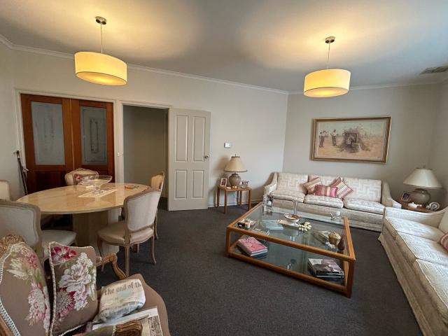 Convenient Living in a Prime Location