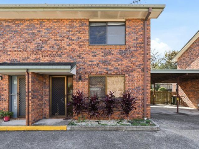Convenient Living in a Secure Gated Complex