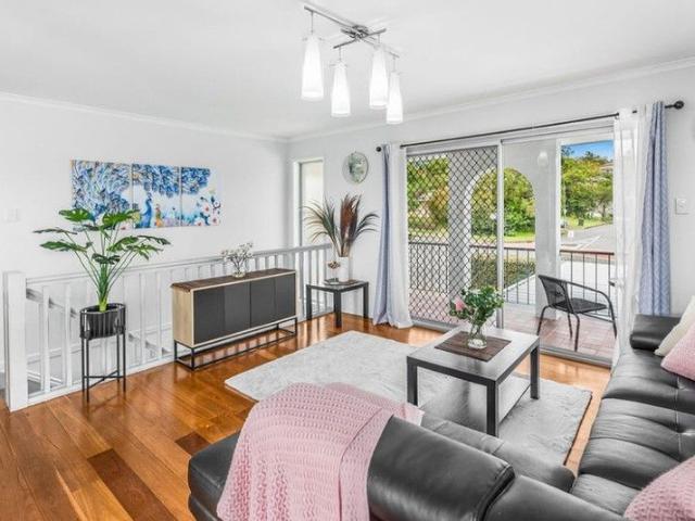 Convenient Living in a Sought After Location!