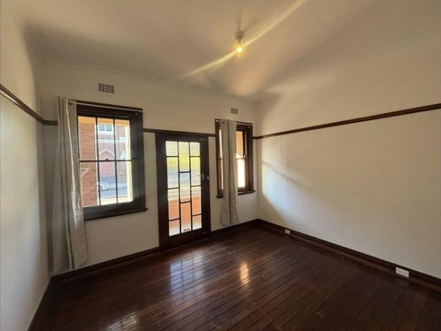 Convenient living in cosmopolitan Beaumont Street