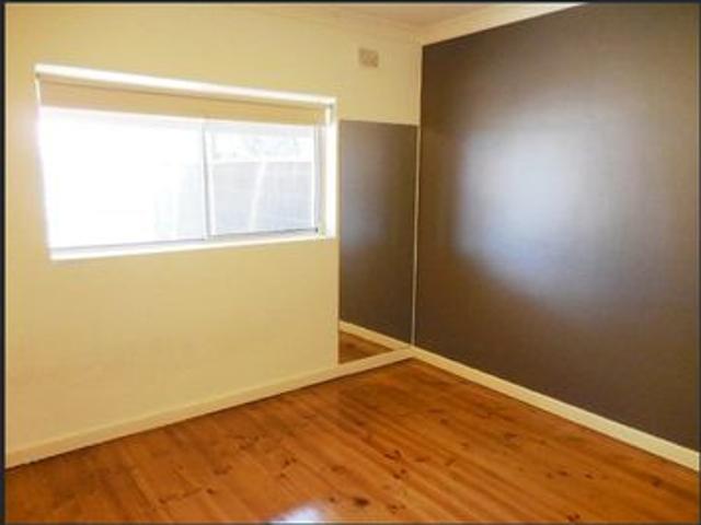 Convenient Living in Cumberland Park!