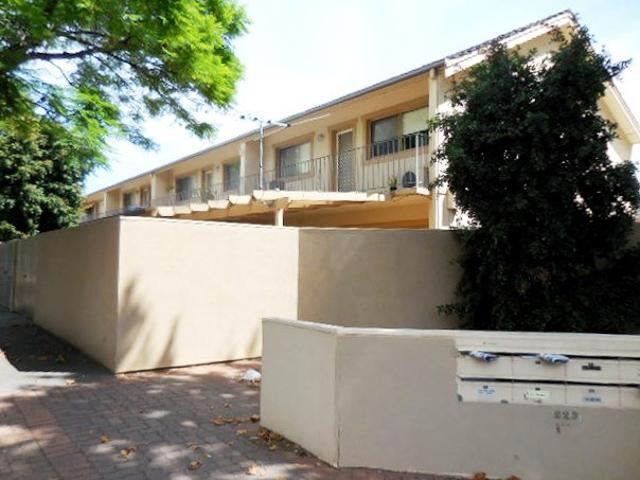 Convenient Living in Cumberland Park!