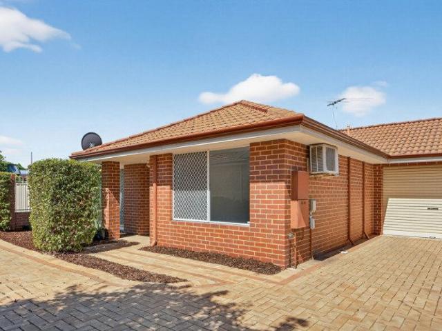 For Rent | Fully Furnished with Brand New Furniture | Walk to Cafés & Transport