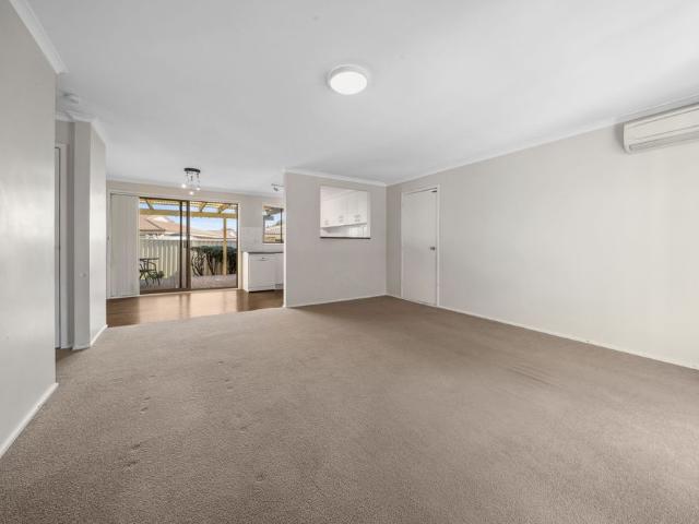Convenient Living in Jerrabomberra