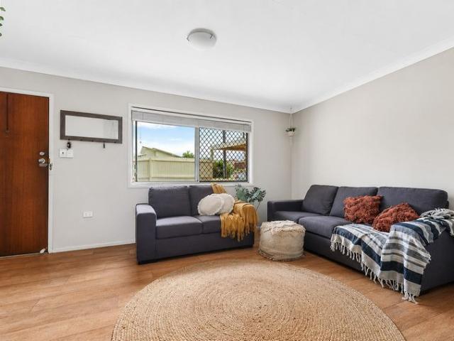 Convenient Living in Newtown