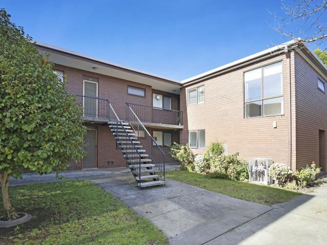 Convenient Living in Northcote