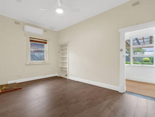 Convenient Living in Sought After Beulah Park