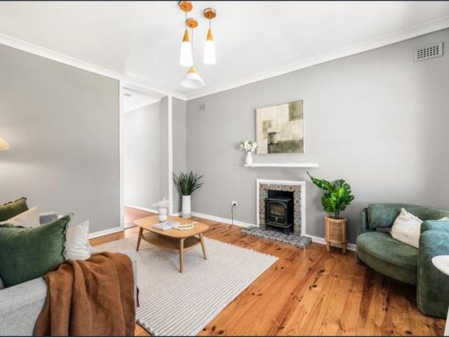 Convenient Living Just Minutes from Marion Railway Station
