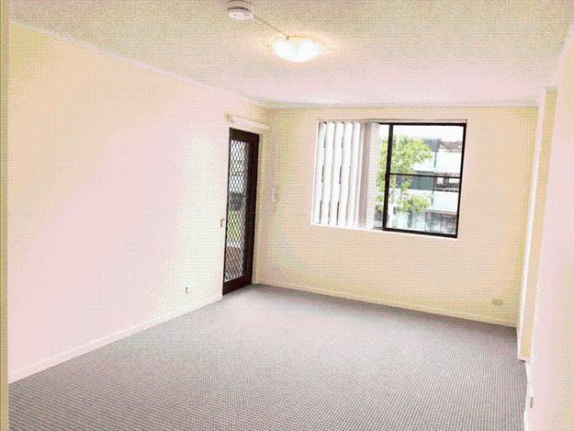Convenient Living Just Moments from Warwick Farm Station