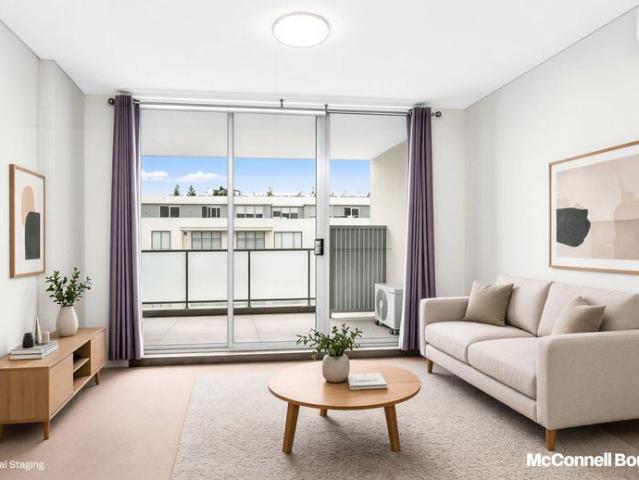 Convenient Living Just Moments from Shops & Transport