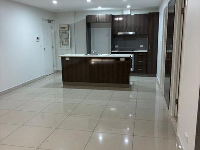 Convenient living near shops and restaurants