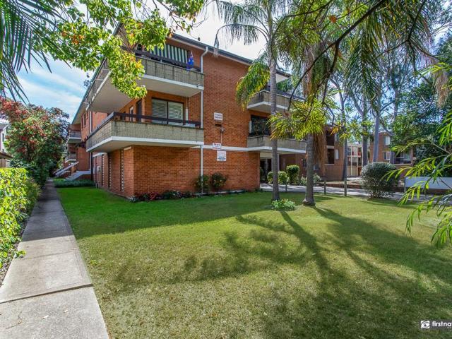 Convenient Location Two Bedroom Unit