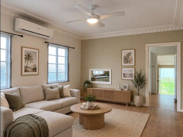 Convenient Location – Walking distance to Westfield Mount Gravatt