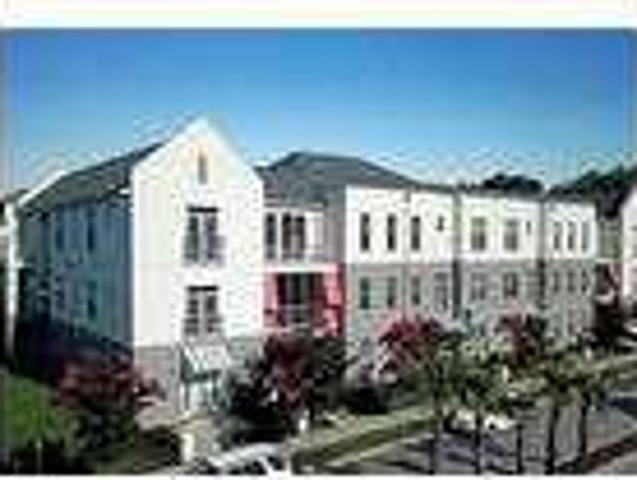 Convenient location 1 bed 1 bath for rent