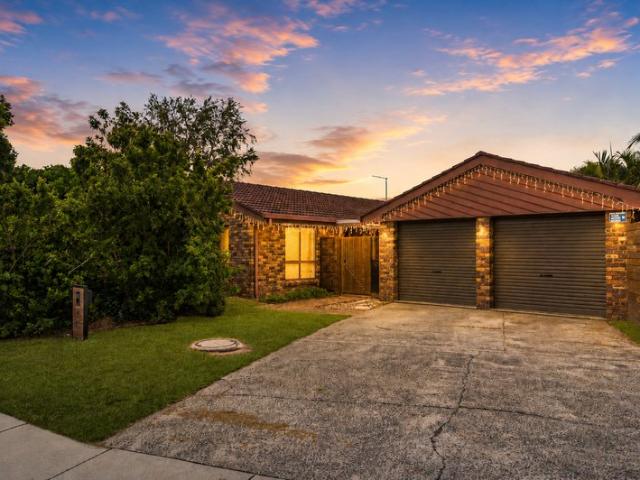 Convenient Locale with Storage Galore