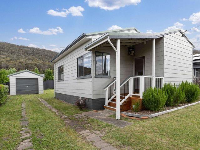 Convenient & Low Maintenance Living