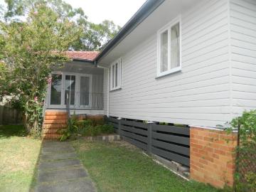 Brand New Air Con for Summer Convenient & Low Maintenance Living Close to the CBD