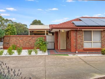Convenient, Low Maintenance Living in a Prime Central Location!
