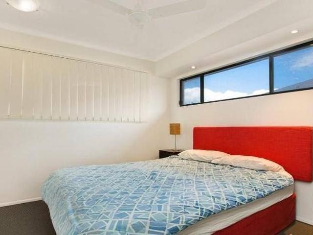 Convenient & Low Maintenance Living in Prime Location