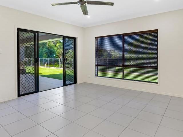 Convenient & Low Maintenance Living in Prime Location