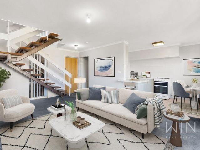 CONVENIENT & LOW MAINTENANCE LIVING IN THE HEART OF DANDENONG